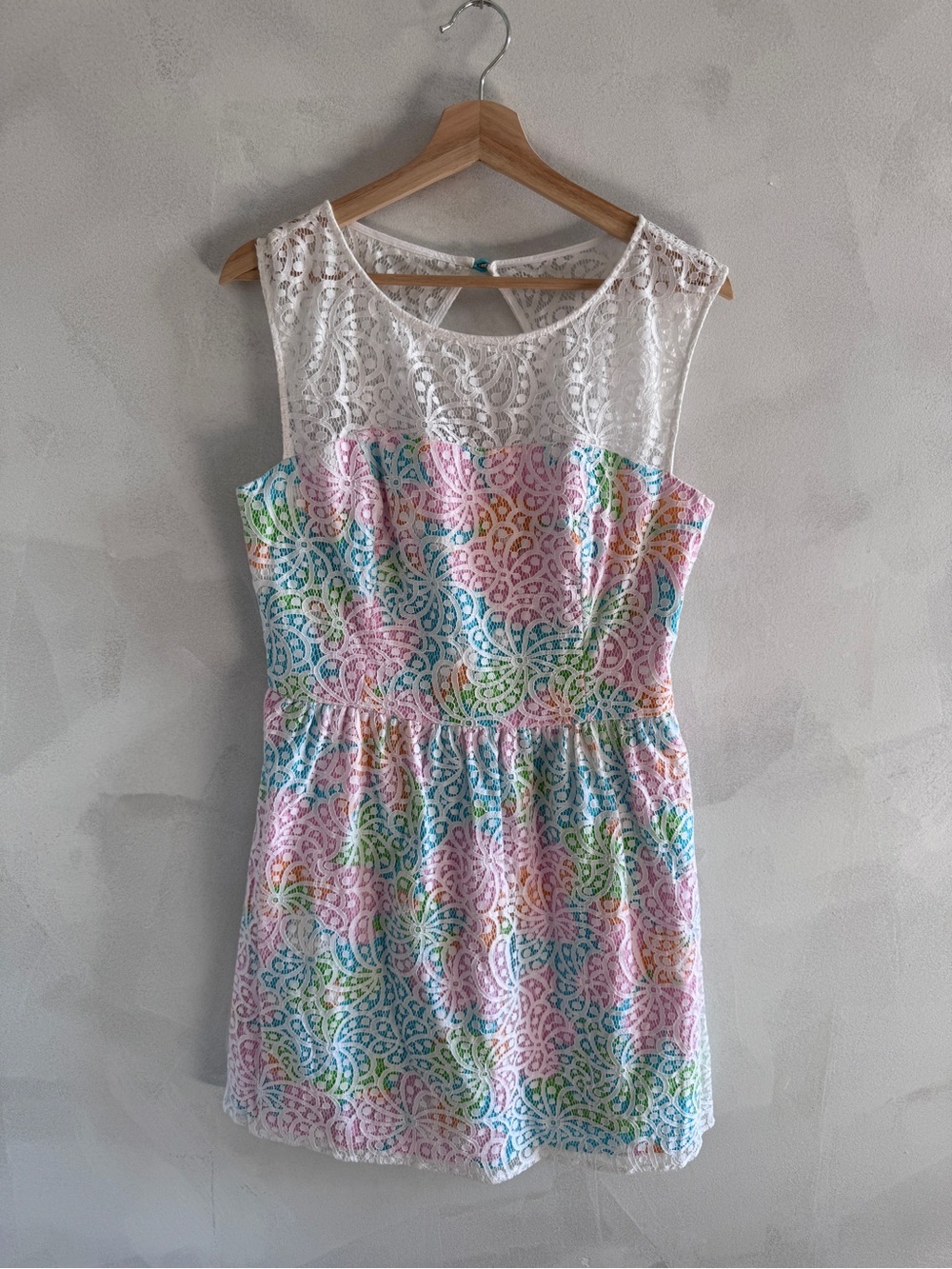 Lilly Pulitzer - Pastel Pink Blue Green Lace-Trim Dress